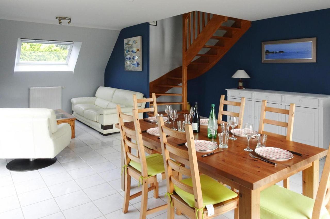 Nice Holiday Home With Beautiful Garden, パンポル エクステリア 写真